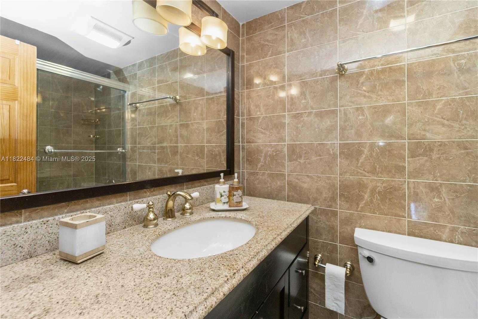 Small Image of 100 LINCOLN RD #811, Miami Beach Number 17