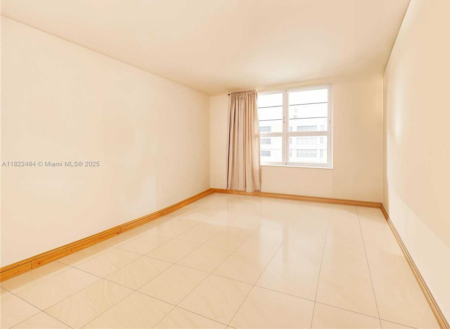 Small Image of 100 LINCOLN RD #811, Miami Beach Number 24