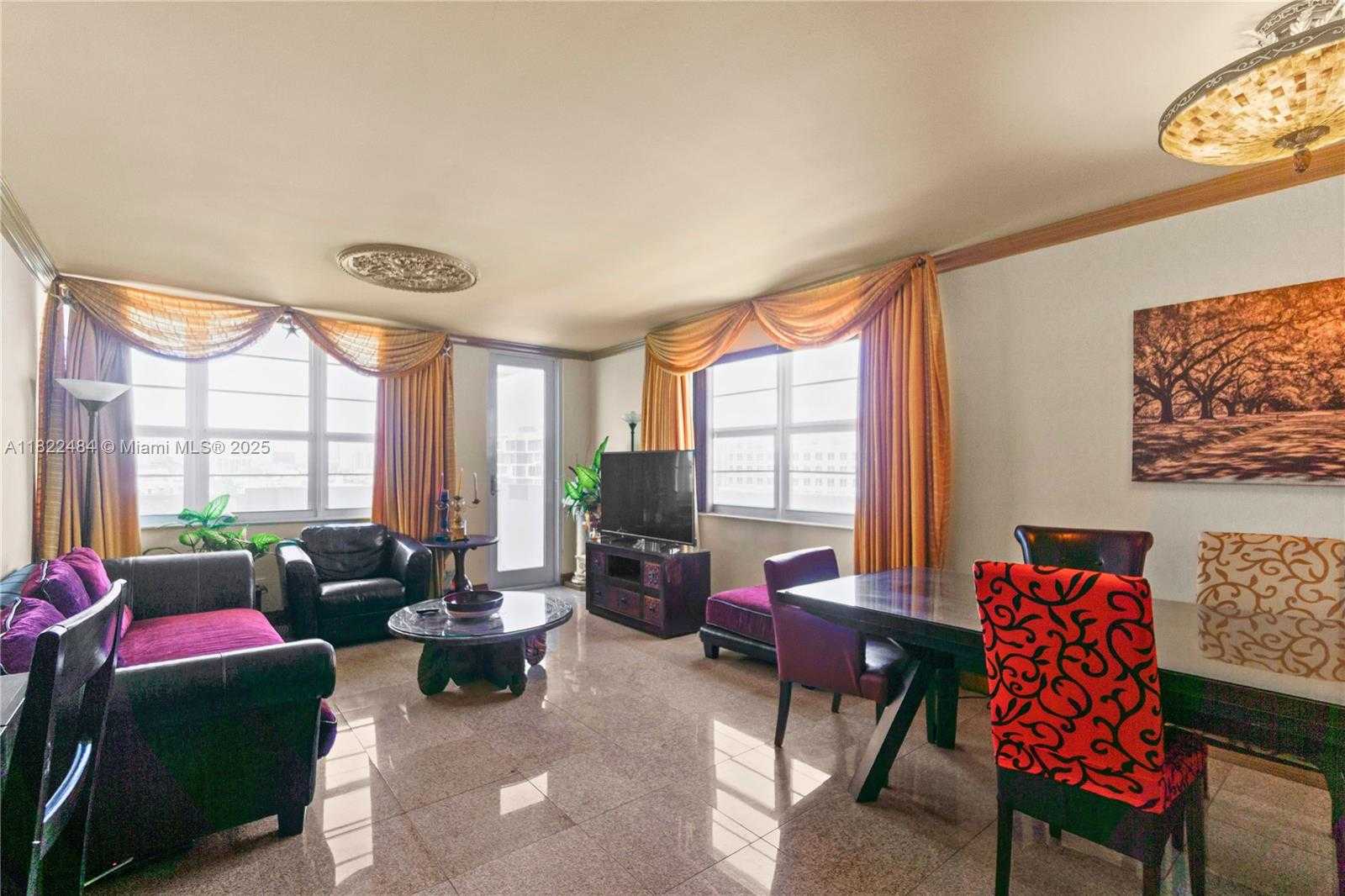 Small Image of 100 LINCOLN RD #811, Miami Beach Number 5