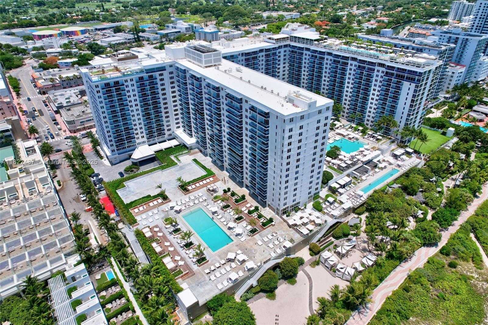 Small Image of 2301 COLLINS AVE #1425, Miami Beach Number 39
