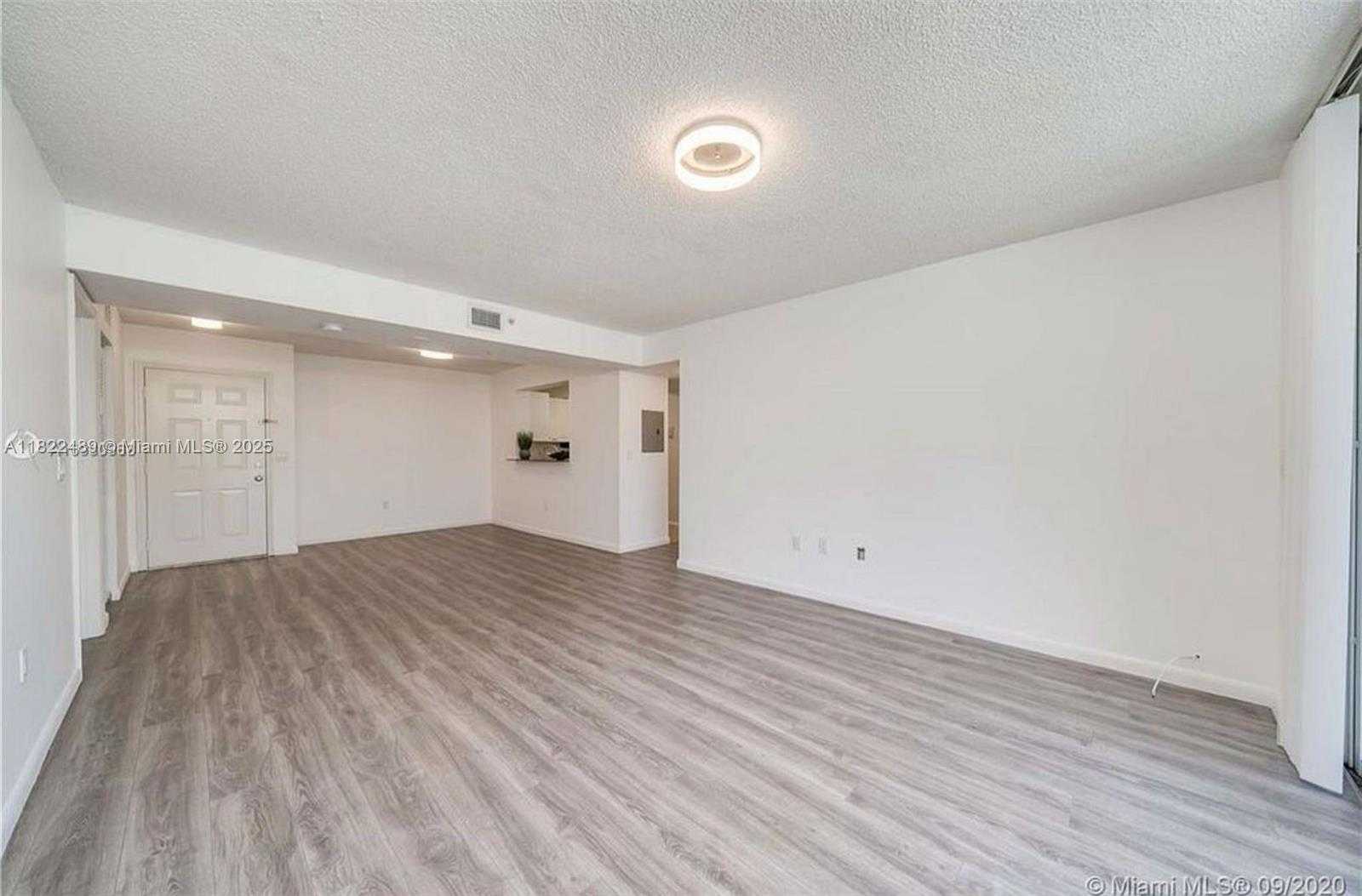Small Image of 2711 OCEAN CLUB BLVD #207, Hollywood Number 3