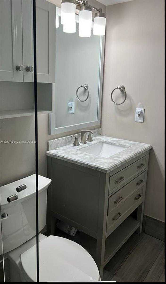 Small Image of 2711 OCEAN CLUB BLVD #207, Hollywood Number 9