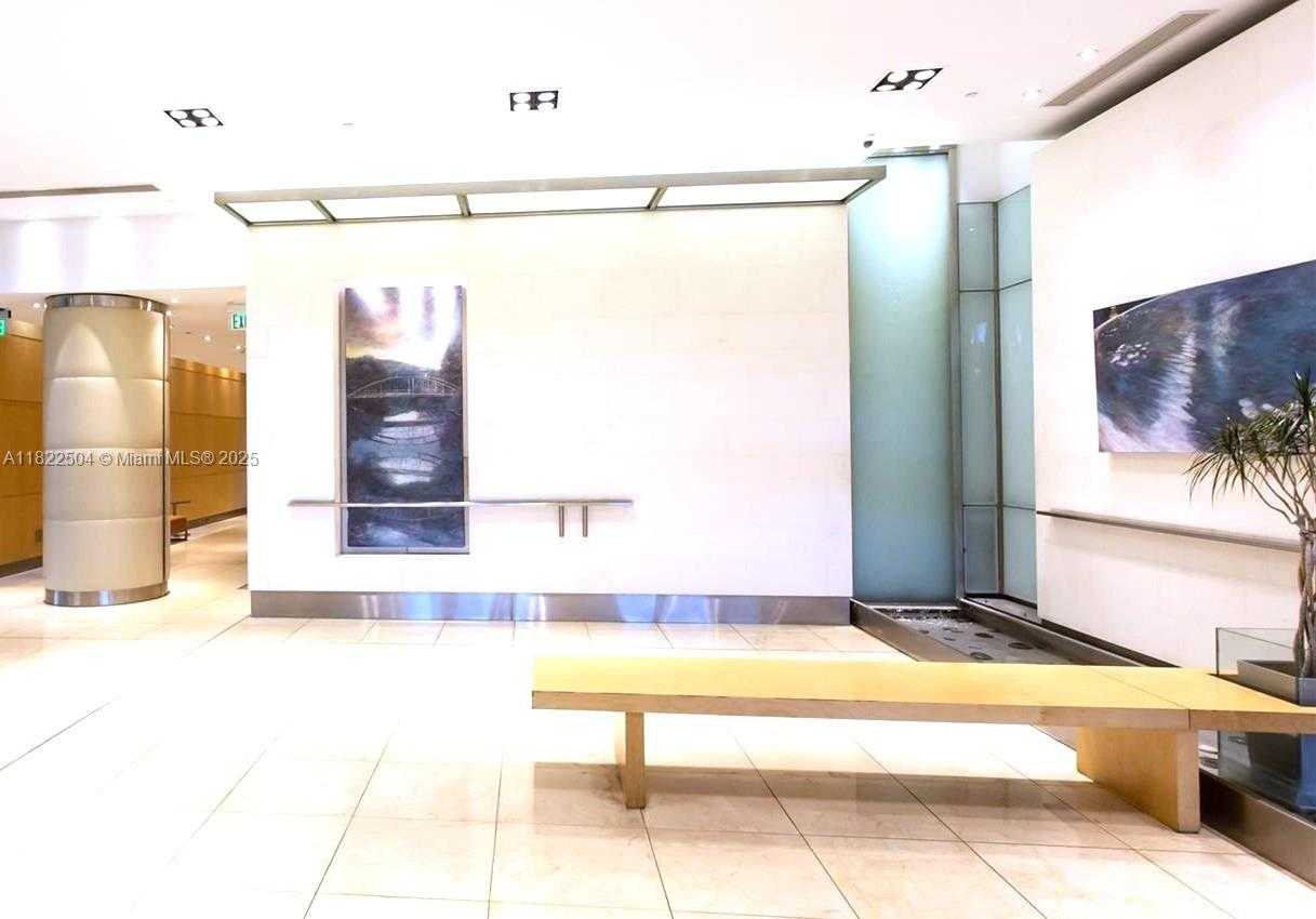Small Image of 2101 BRICKELL AVE #1711, Miami Number 13