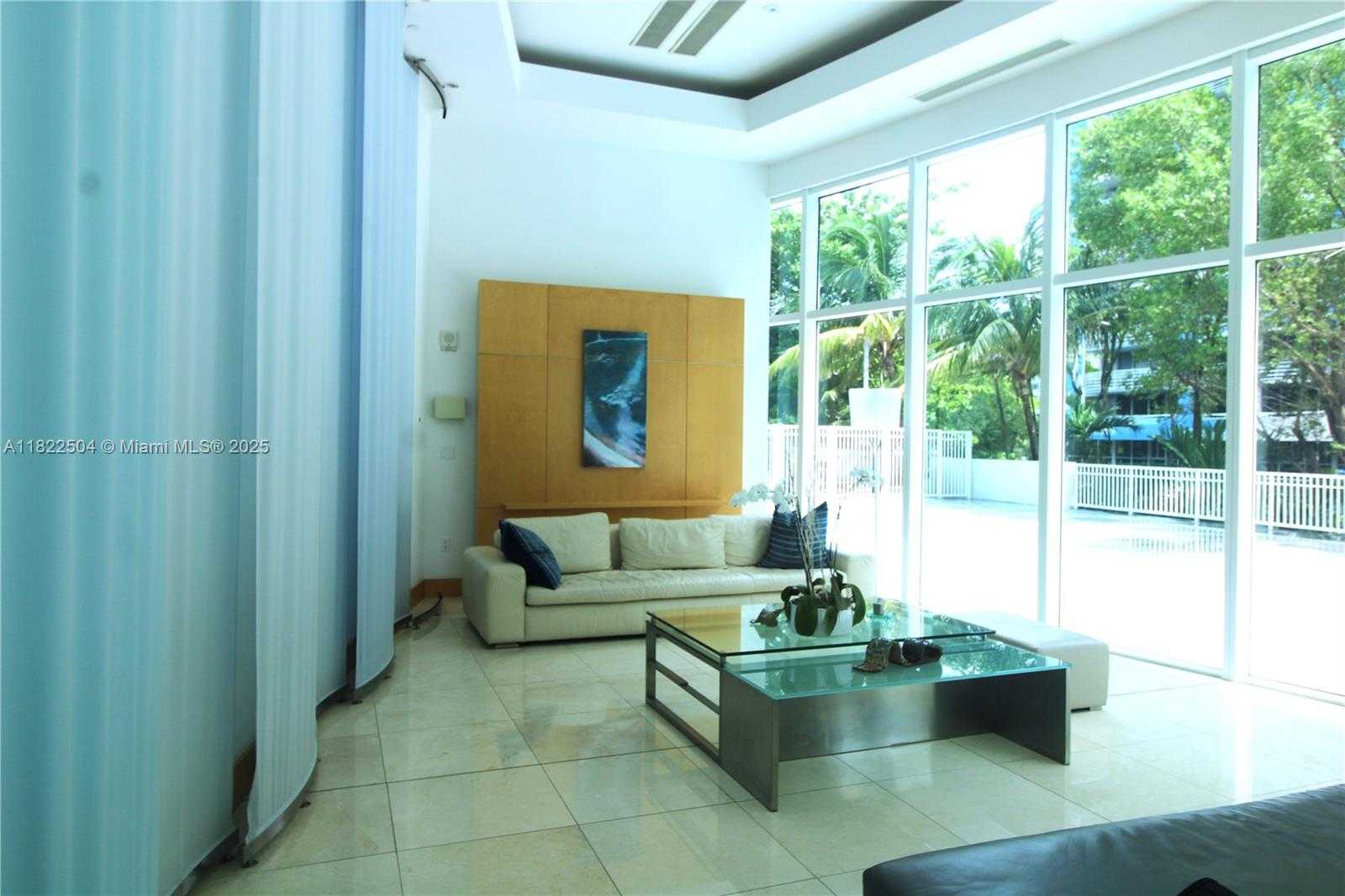 Small Image of 2101 BRICKELL AVE #1711, Miami Number 4