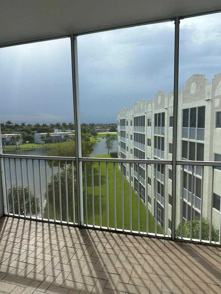 Small Image of Doral Number 41