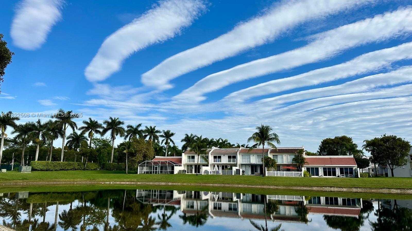 Small Image of Doral Number 60
