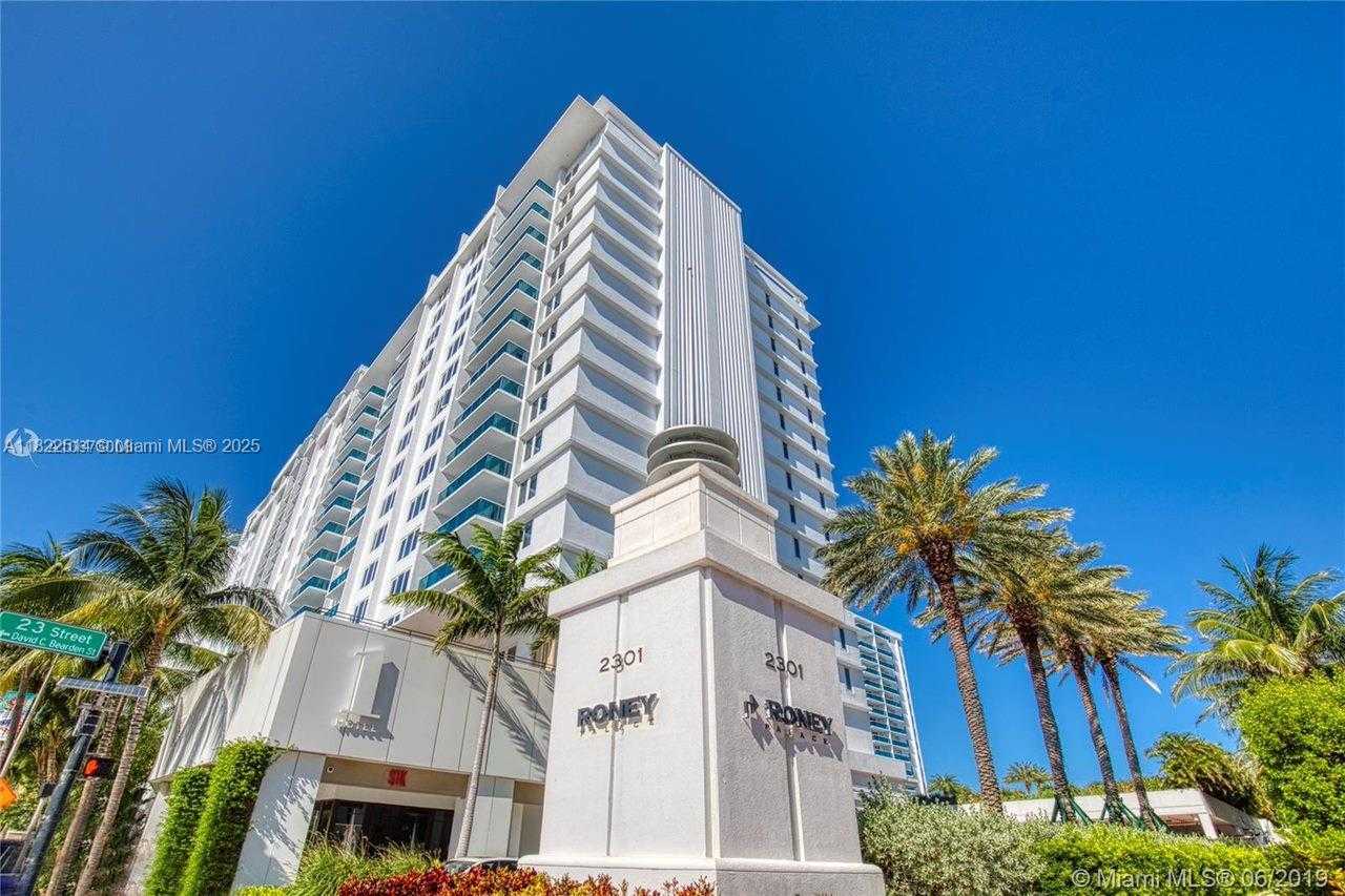 Small Image of 2301 COLLINS AVE #329, Miami Beach Number 38