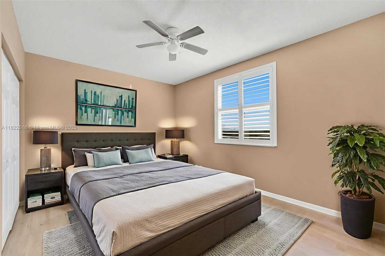 Small Image of 17100 NORTH BAY RD #1904, Sunny Isles Beach Number 27