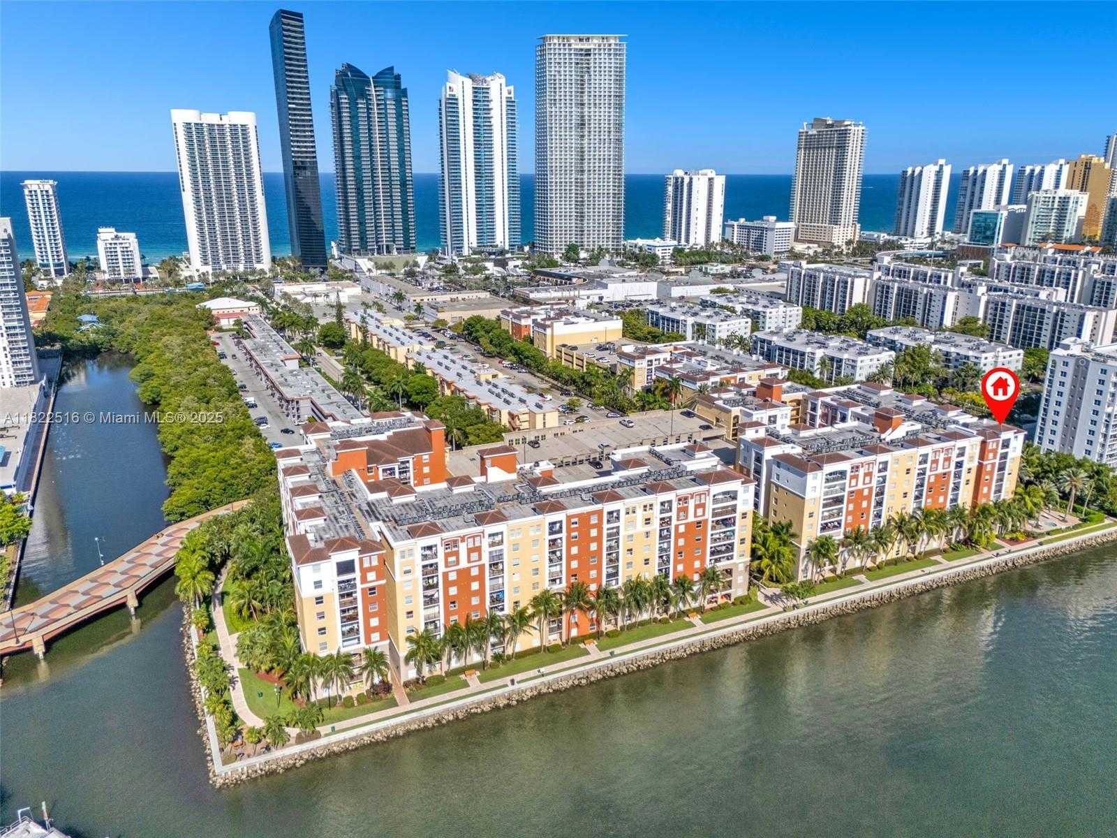 Small Image of 17100 NORTH BAY RD #1904, Sunny Isles Beach Number 3