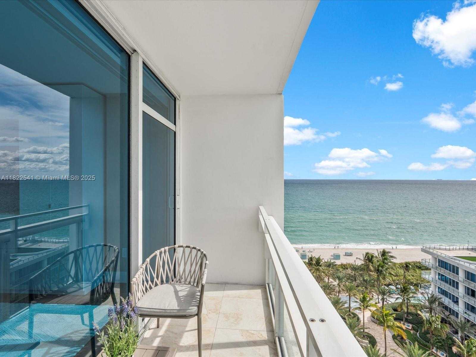 Small Image of 6801 COLLINS AVE #1402 Door 1412 L, Miami Beach Number 26
