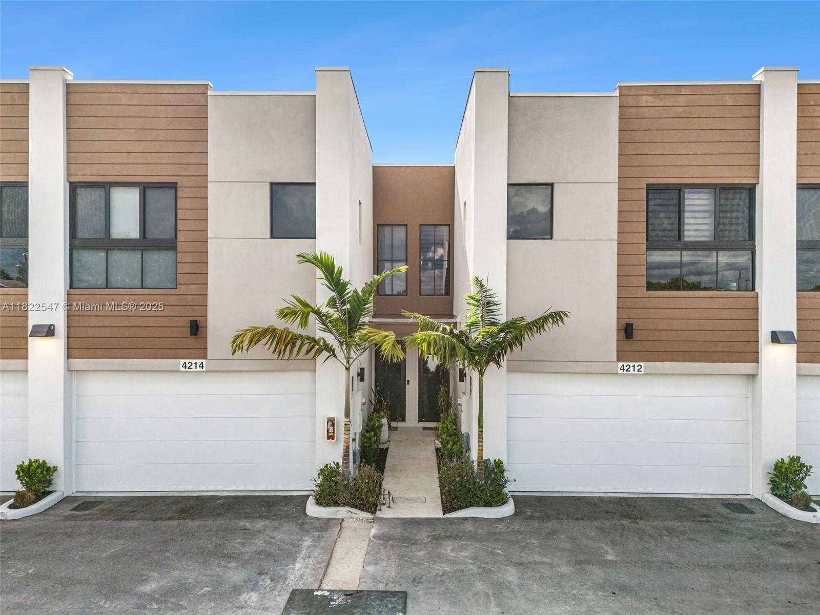 Small Image of 4212 NORTH EAST 7TH TER, Oakland Park Number 28