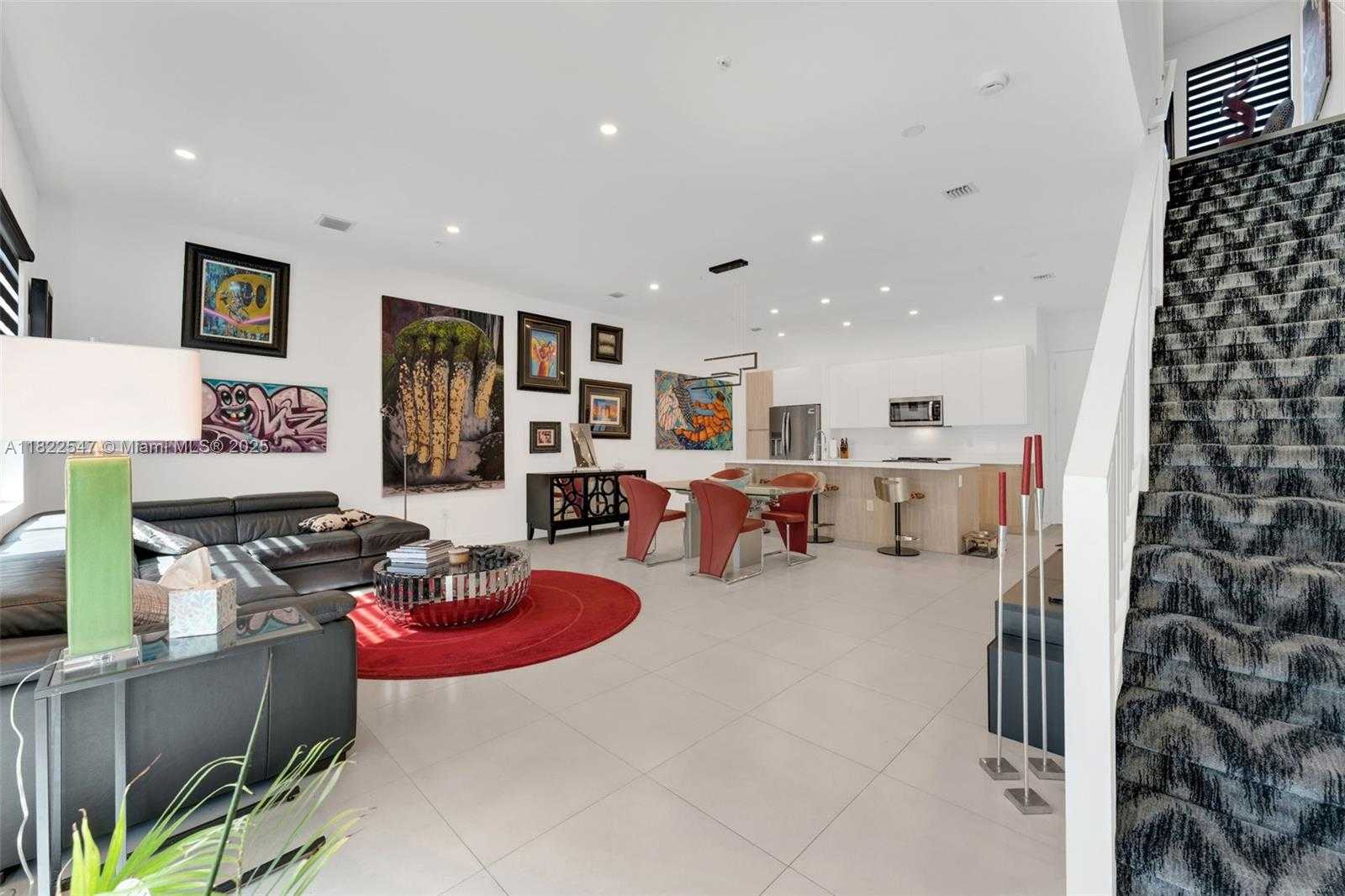 Small Image of 4212 NORTH EAST 7TH TER, Oakland Park Number 4