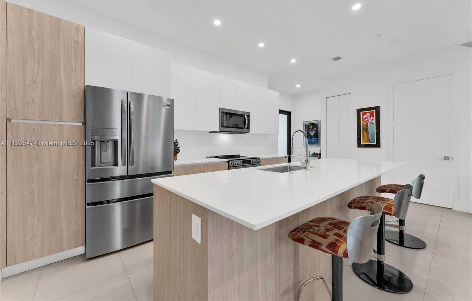 Small Image of 4212 NORTH EAST 7TH TER, Oakland Park Number 8