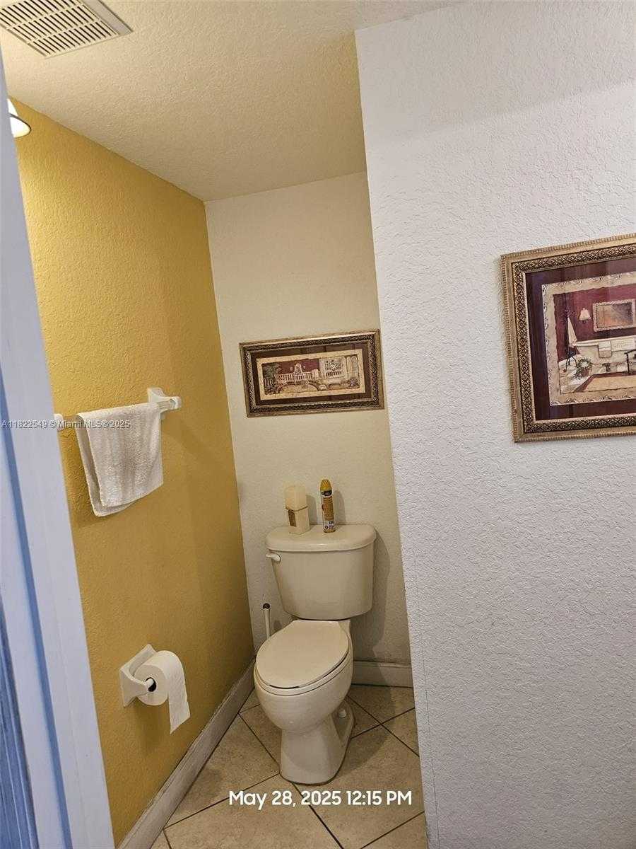 Small Image of 11401 NORTH WEST 76TH TER, Doral Number 12