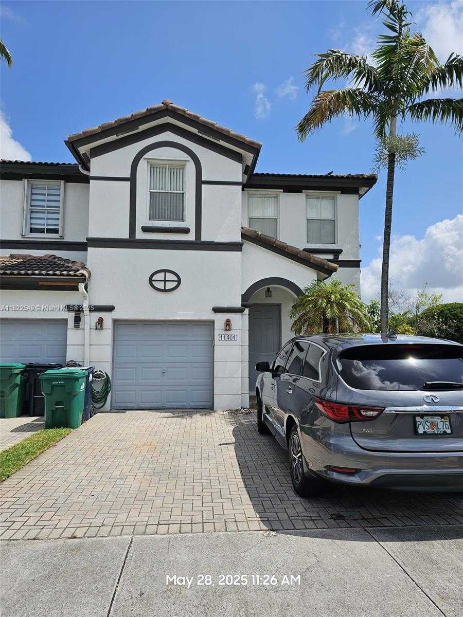 Small Image of 11401 NORTH WEST 76TH TER, Doral Number 2
