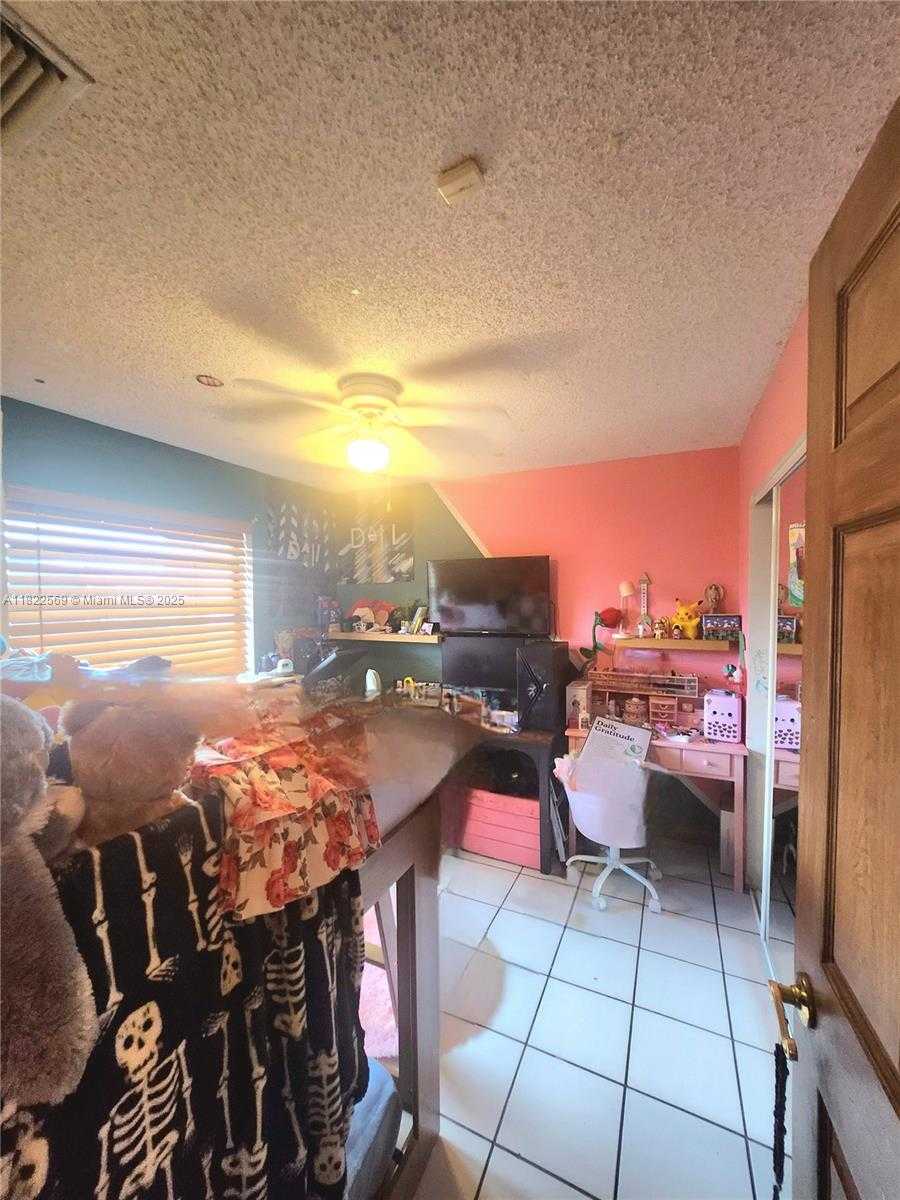 Small Image of 5030 SOUTH WEST 145TH AVE, Miami Number 23