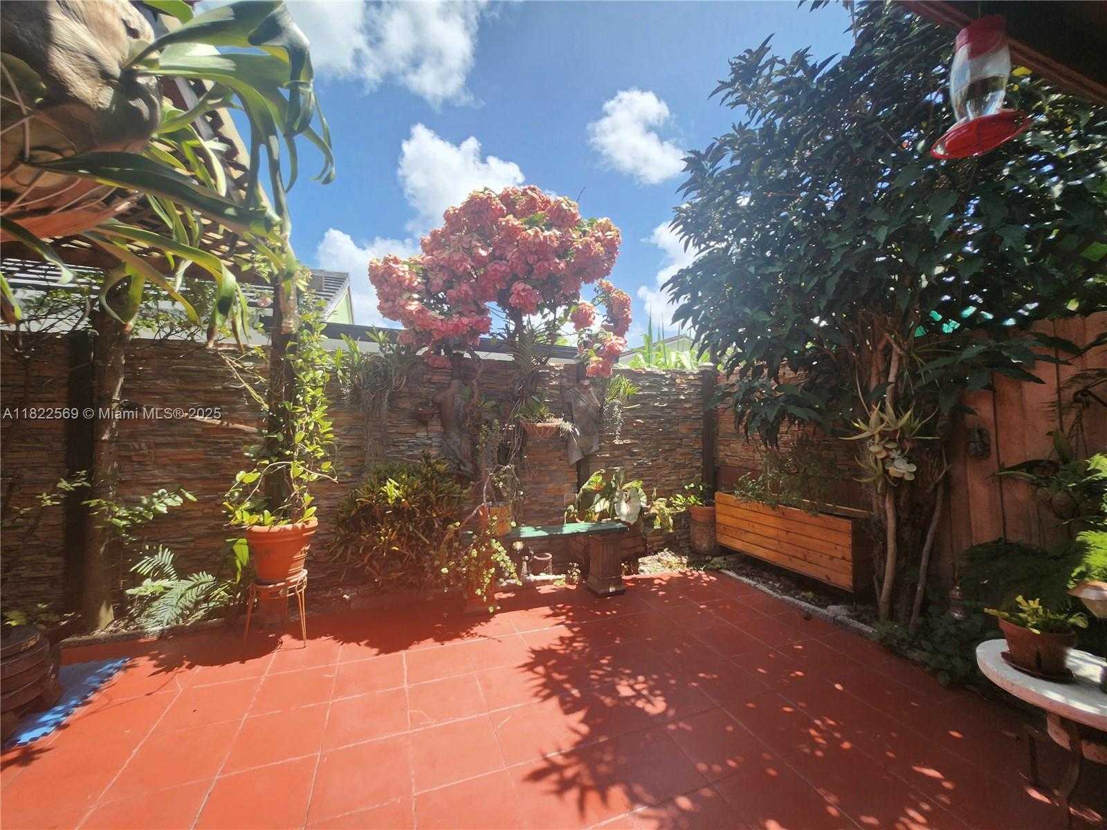 Small Image of 5030 SOUTH WEST 145TH AVE, Miami Number 39