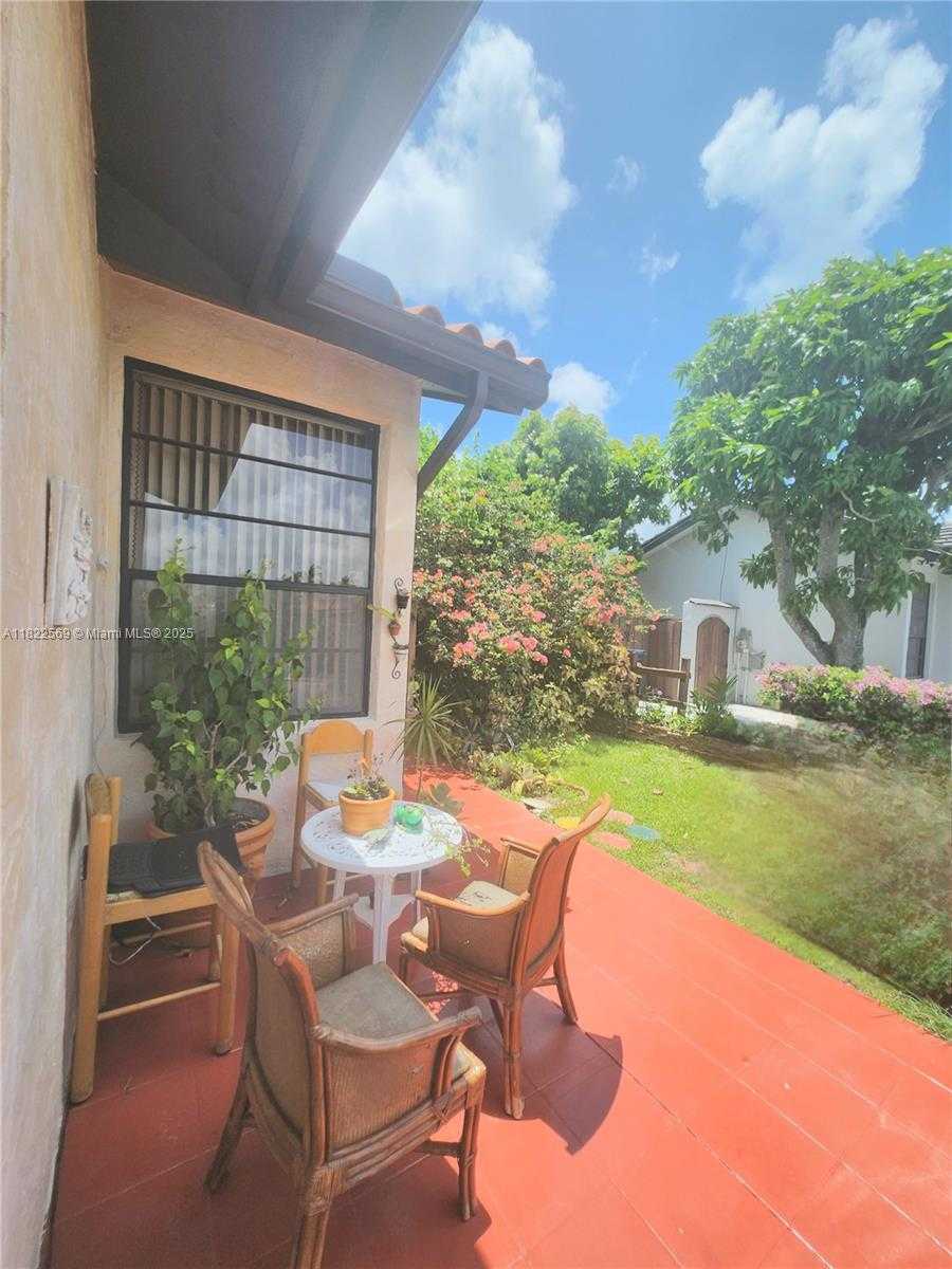 Small Image of 5030 SOUTH WEST 145TH AVE, Miami Number 7