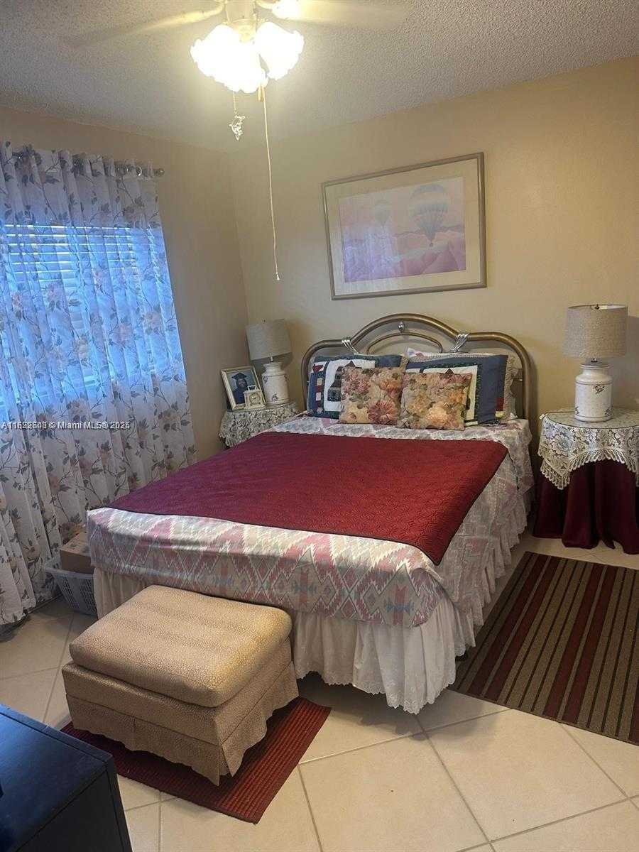 Small Image of 8834 WEST MCNAB RD #302, Tamarac Number 13