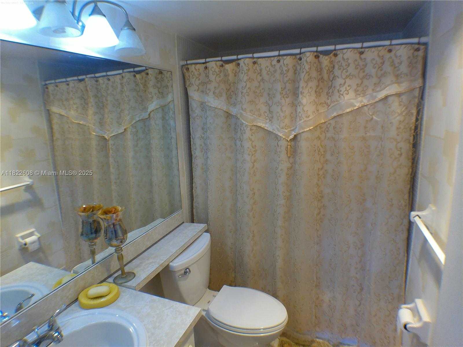 Small Image of 8834 WEST MCNAB RD #302, Tamarac Number 20