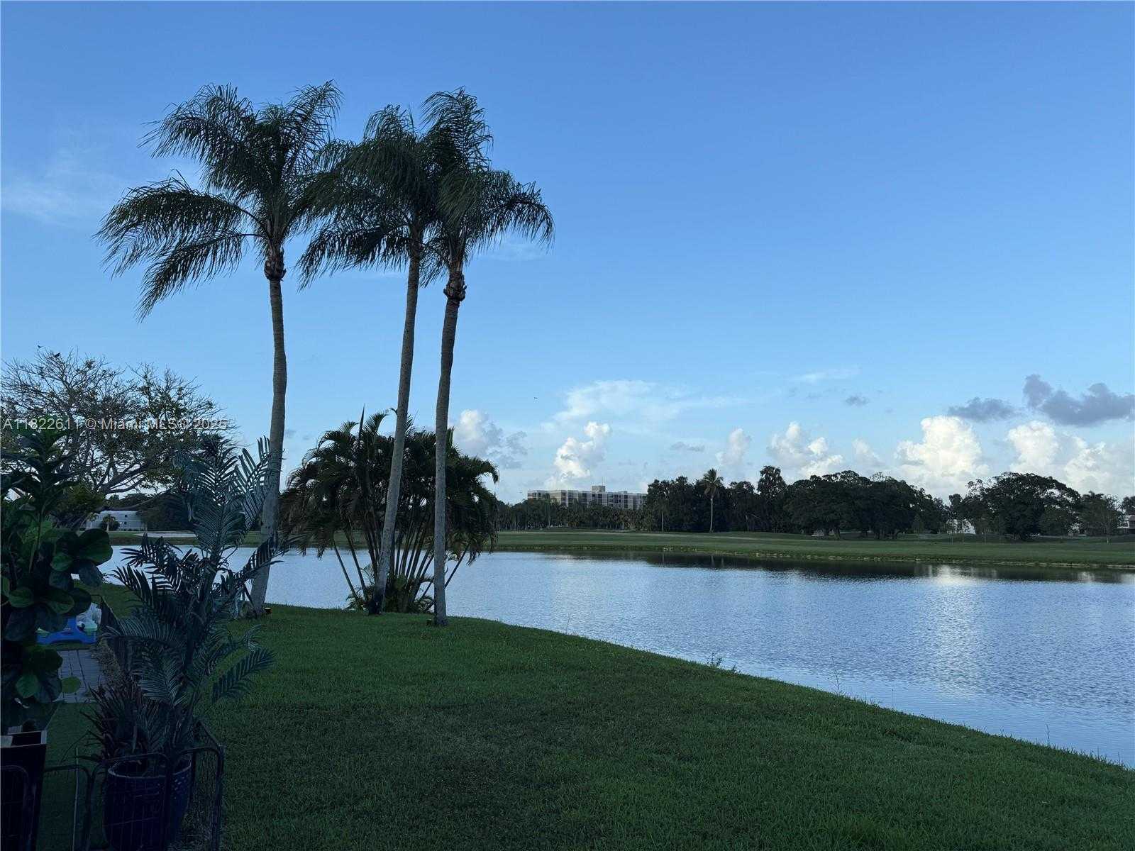 Small Image of 566 VILLAGE LAKE DRIVE, Weston Number 2