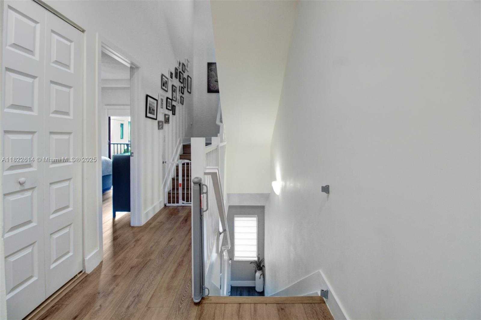 Small Image of 4809 NORTH WEST 83RD PKWY, Doral Number 27
