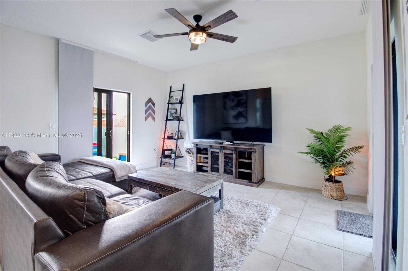 Small Image of 4809 NORTH WEST 83RD PKWY, Doral Number 30