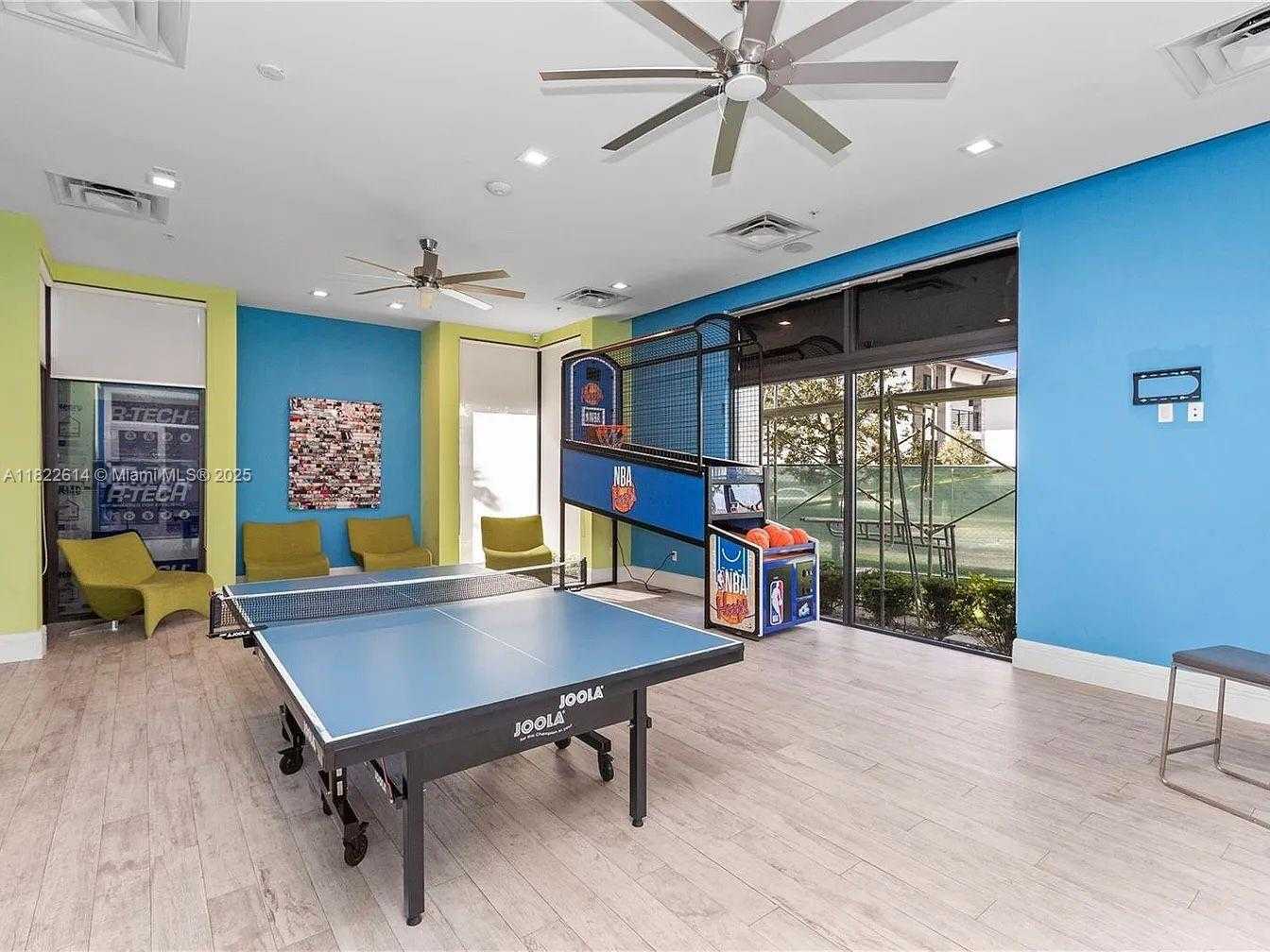 Small Image of 4809 NORTH WEST 83RD PKWY, Doral Number 47