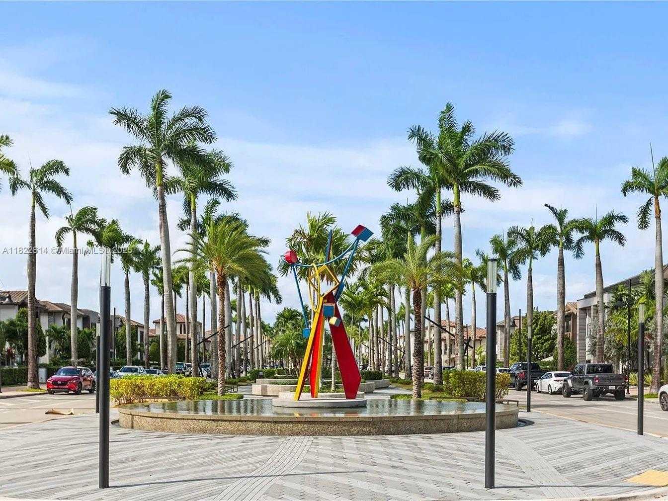 Small Image of 4809 NORTH WEST 83RD PKWY, Doral Number 53