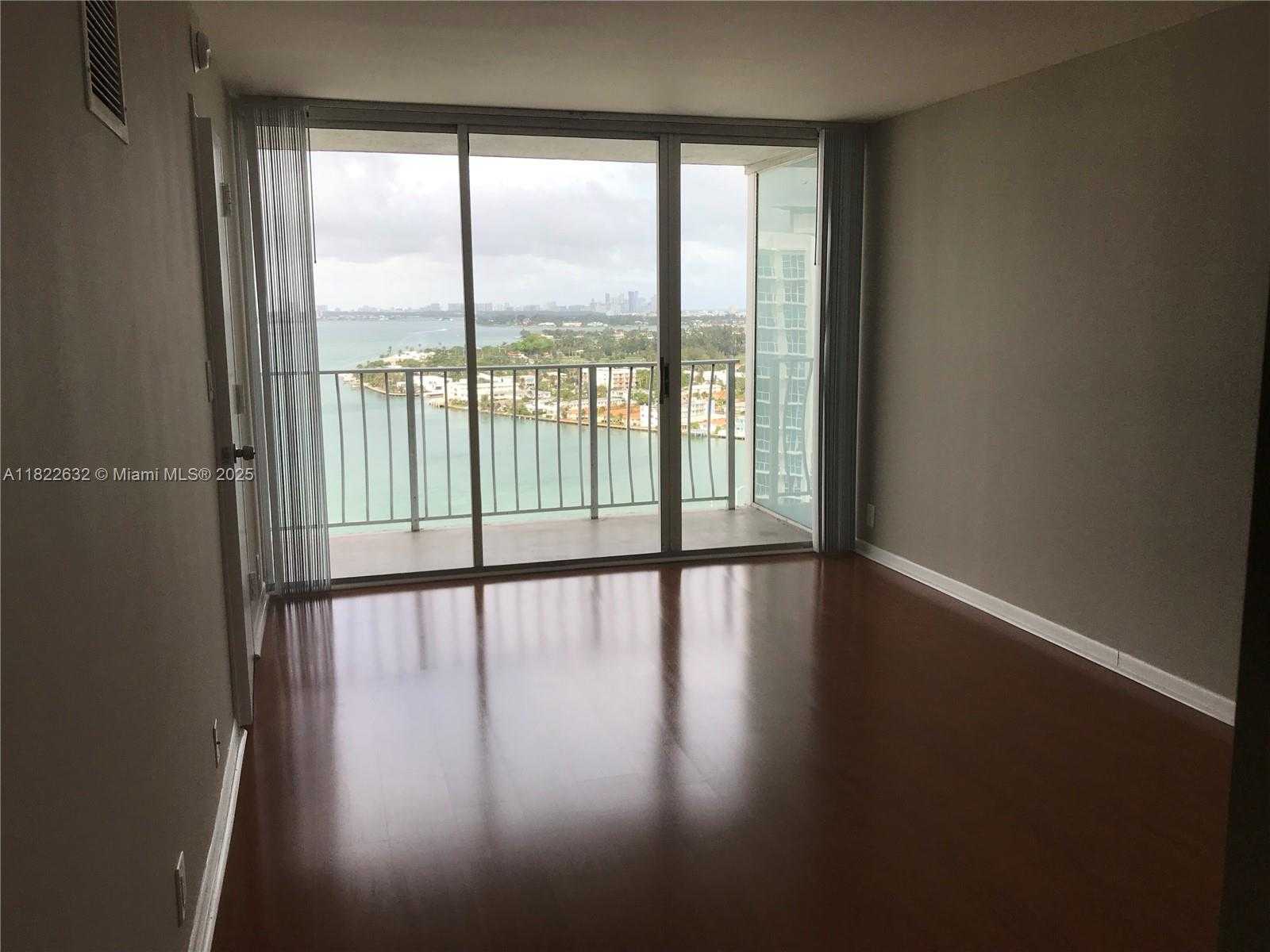Small Image of 7601 EAST TREASURE DR #2114, North Bay Village Number 8