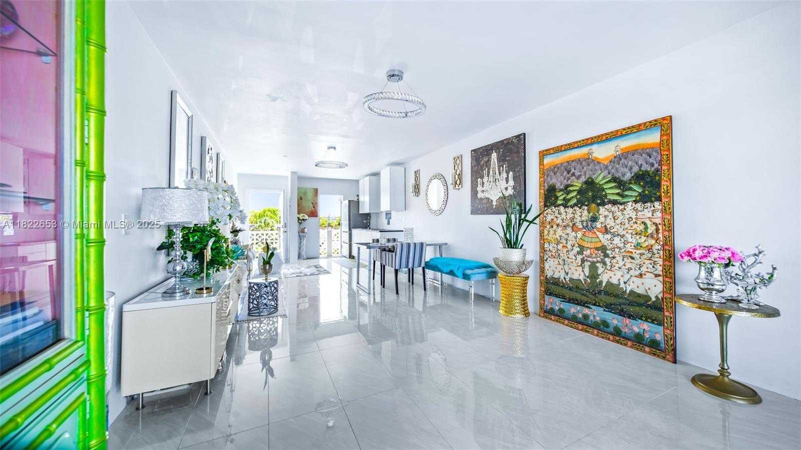 Small Image of 13105 IXORA CT #302, North Miami Number 5