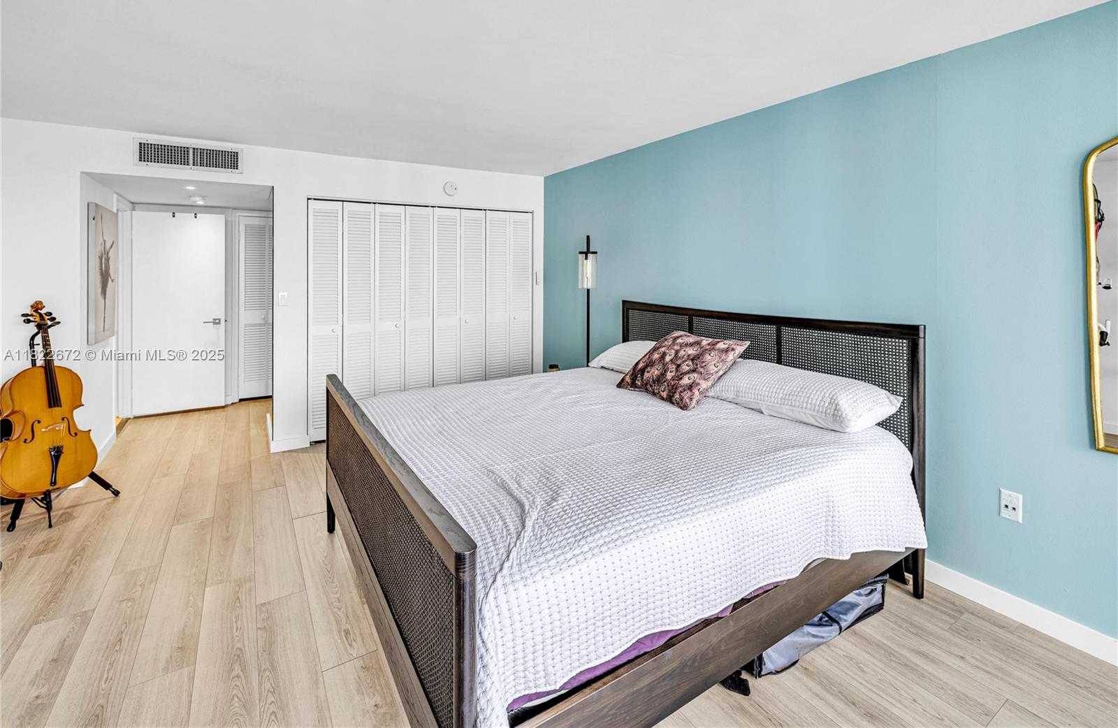 Small Image of 11 ISLAND AVE #1103, Miami Beach Number 12