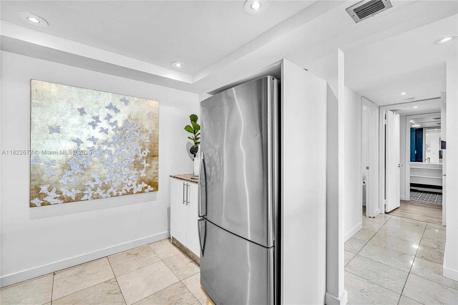 Small Image of 11 ISLAND AVE #1103, Miami Beach Number 16