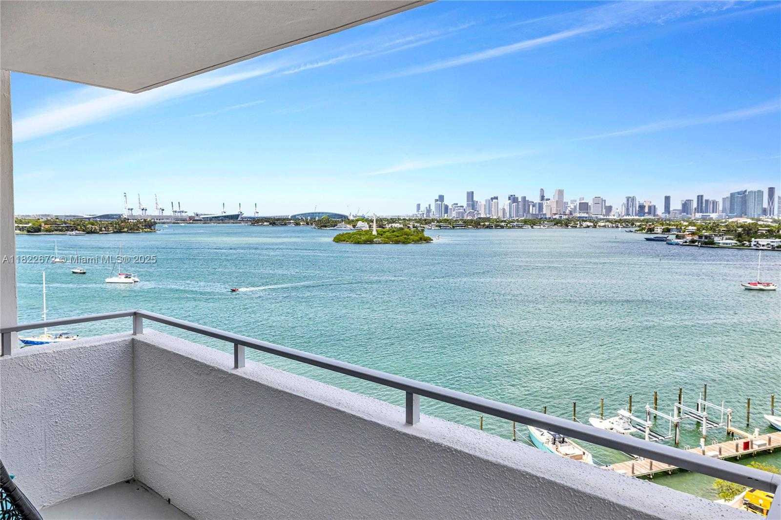 Small Image of 11 ISLAND AVE #1103, Miami Beach Number 8