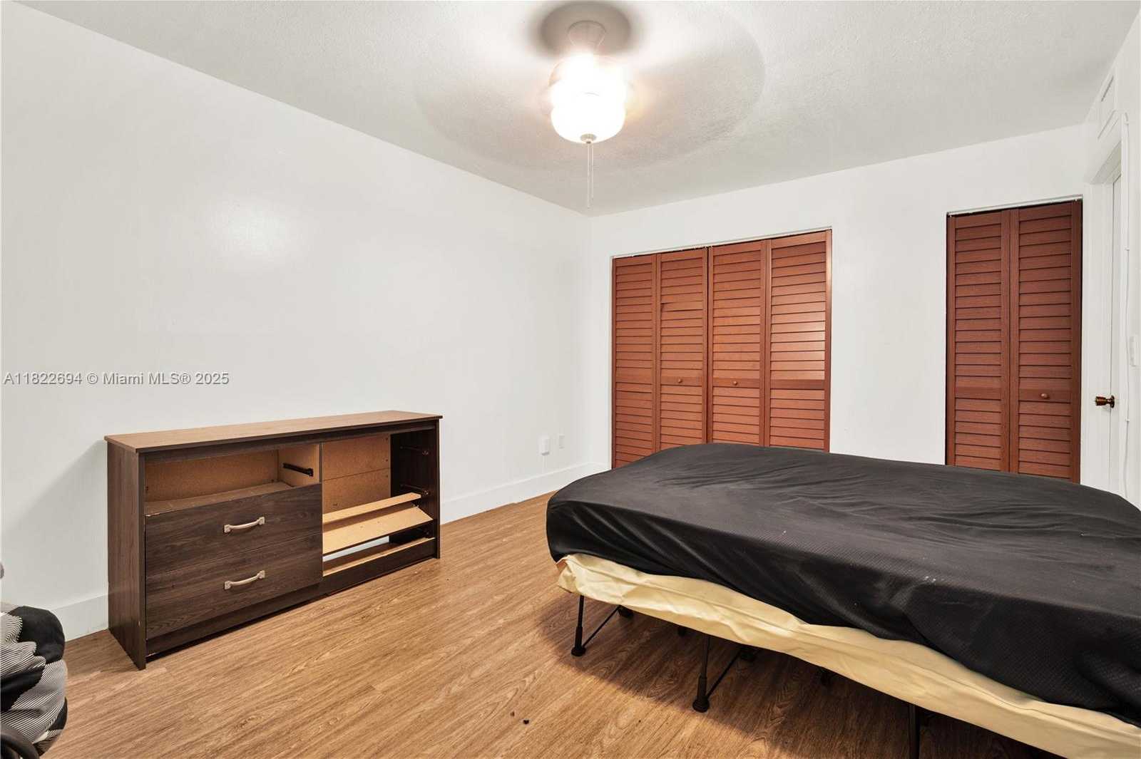 Small Image of 1150 NORTH LIBERTY AVE #1150G, Homestead Number 10