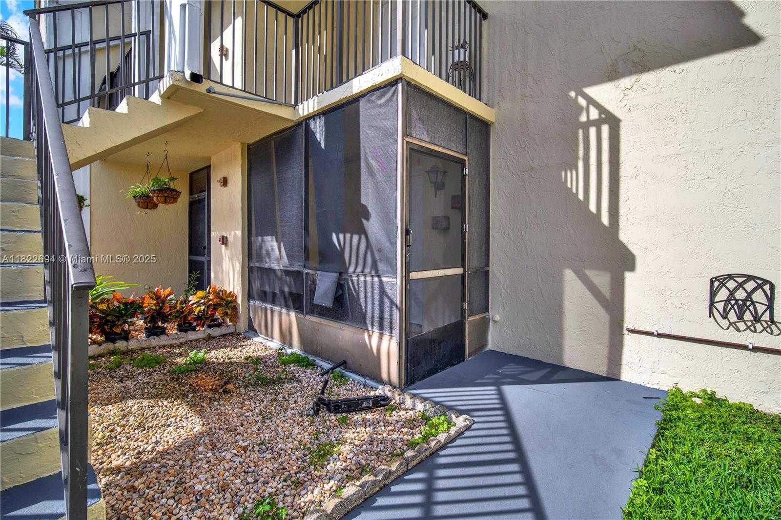 Small Image of 1150 NORTH LIBERTY AVE #1150G, Homestead Number 14