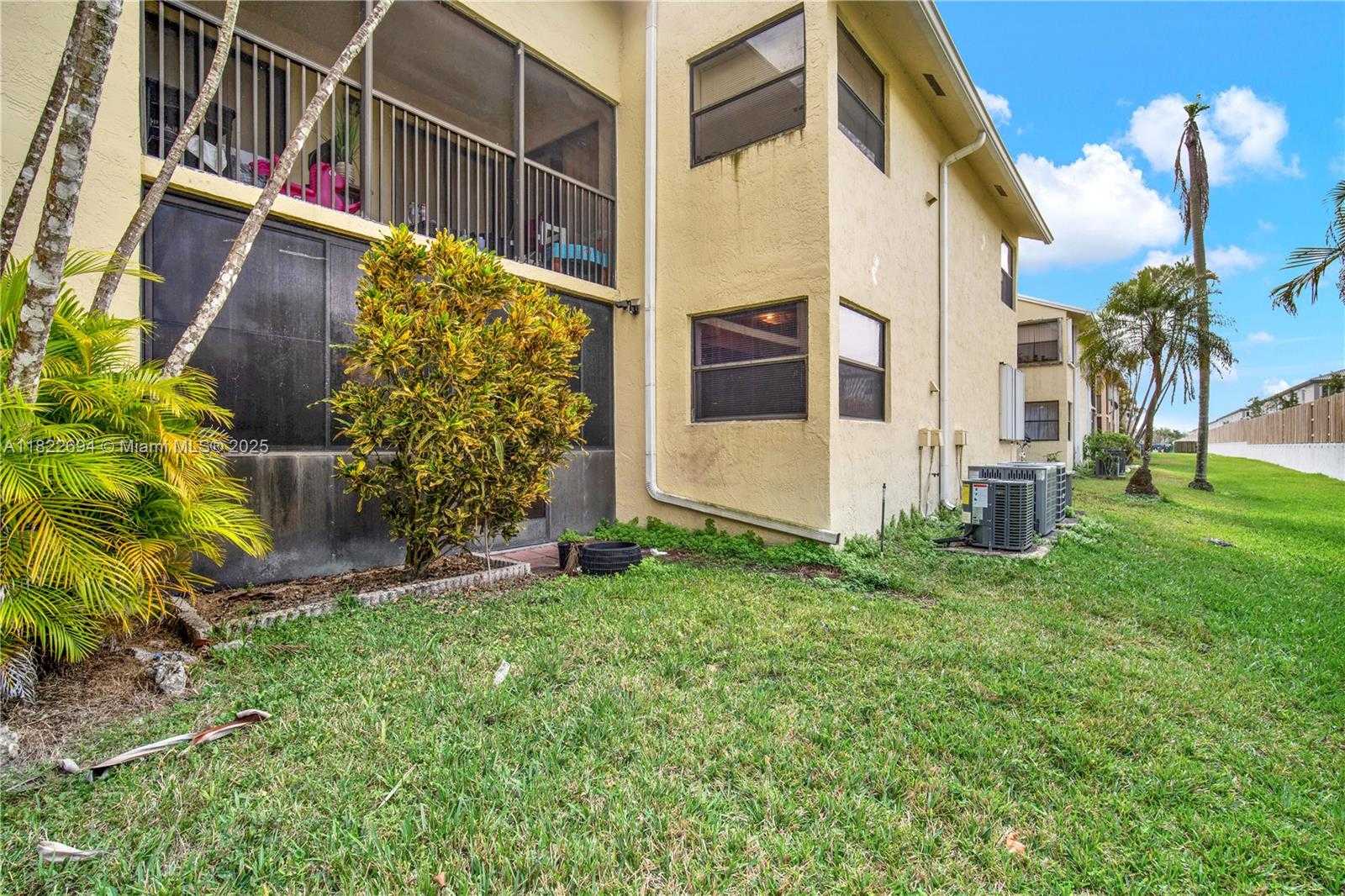 Small Image of 1150 NORTH LIBERTY AVE #1150G, Homestead Number 17