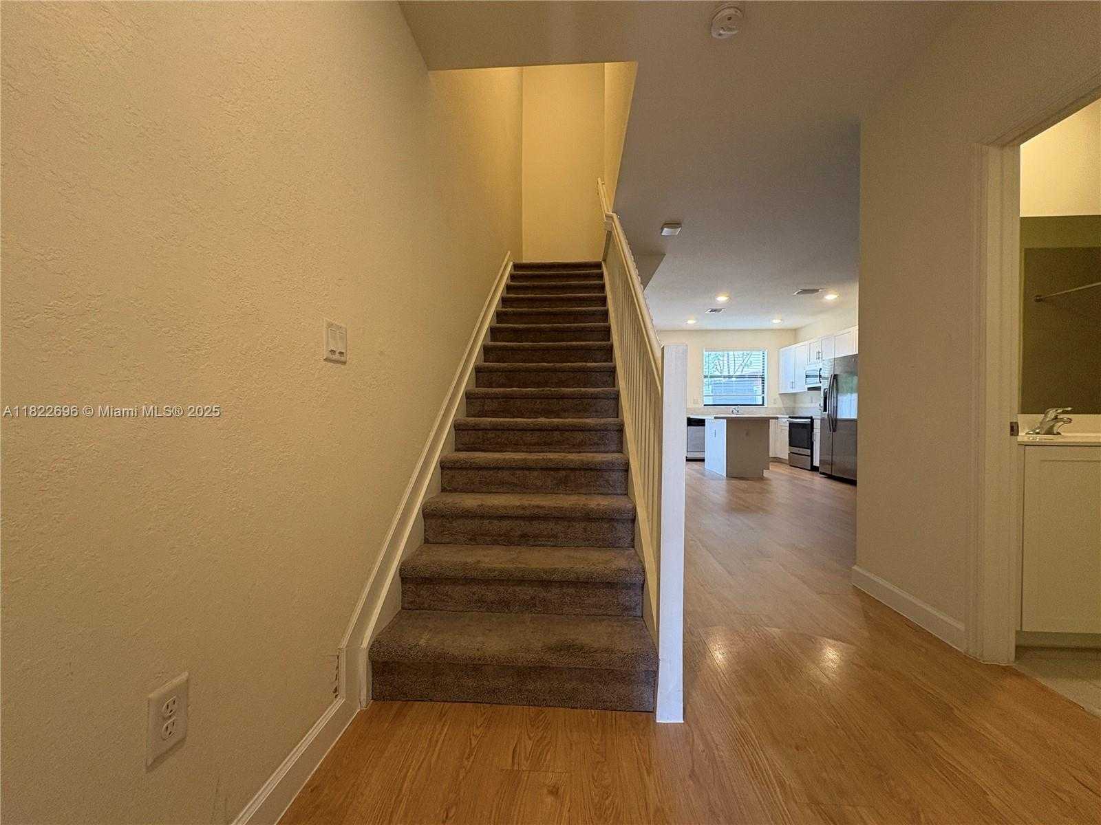 Small Image of 10586 WEST 33RD CT #10586, Hialeah Number 6