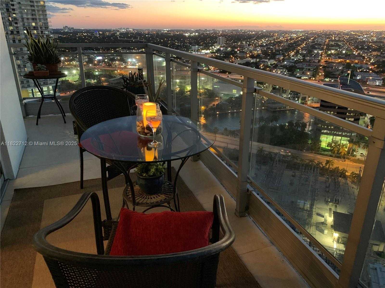Small Image of 90 SOUTH WEST 3RD ST #3010, Miami Number 2