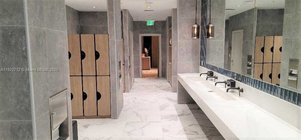 Small Image of 90 SOUTH WEST 3RD ST #3010, Miami Number 37