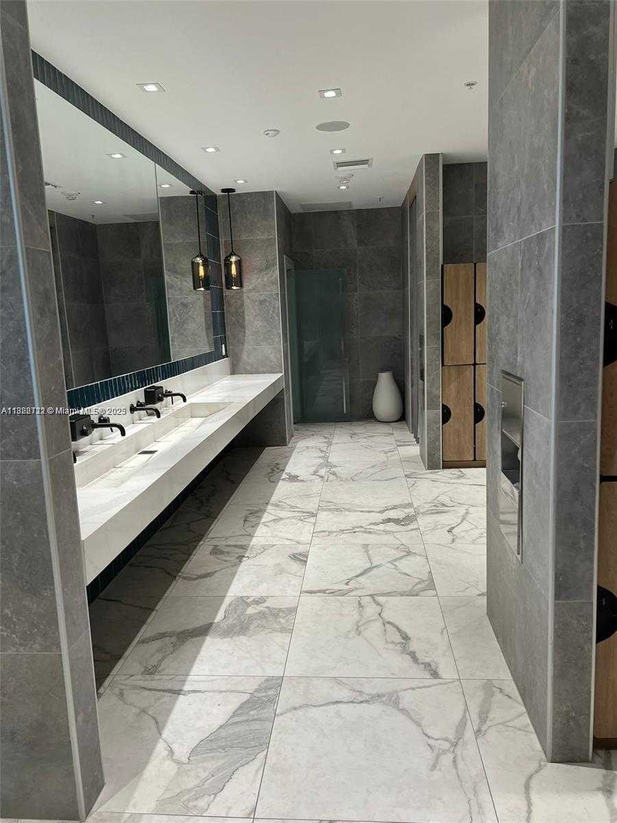 Small Image of 90 SOUTH WEST 3RD ST #3010, Miami Number 39
