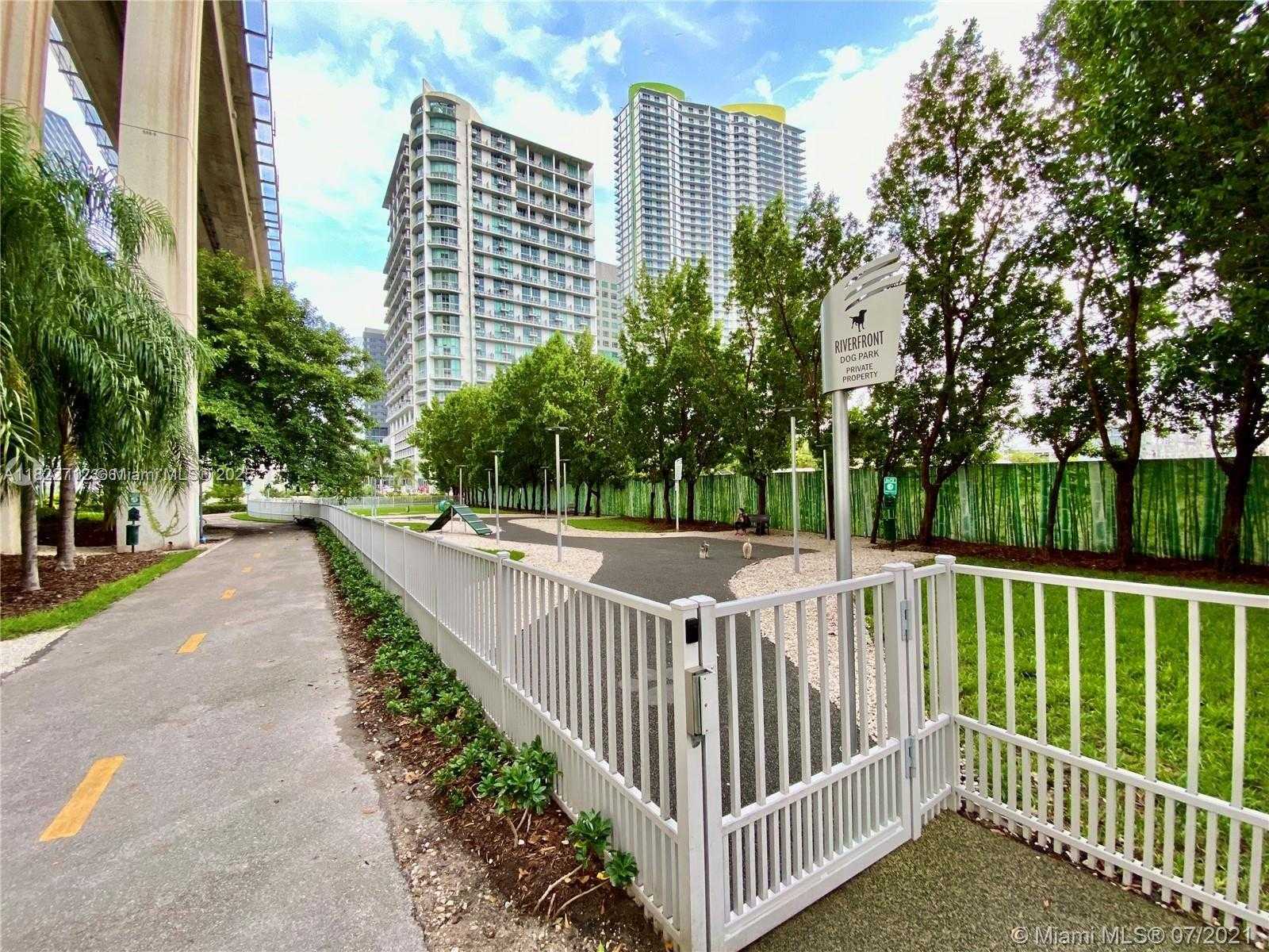 Small Image of 90 SOUTH WEST 3RD ST #3010, Miami Number 44