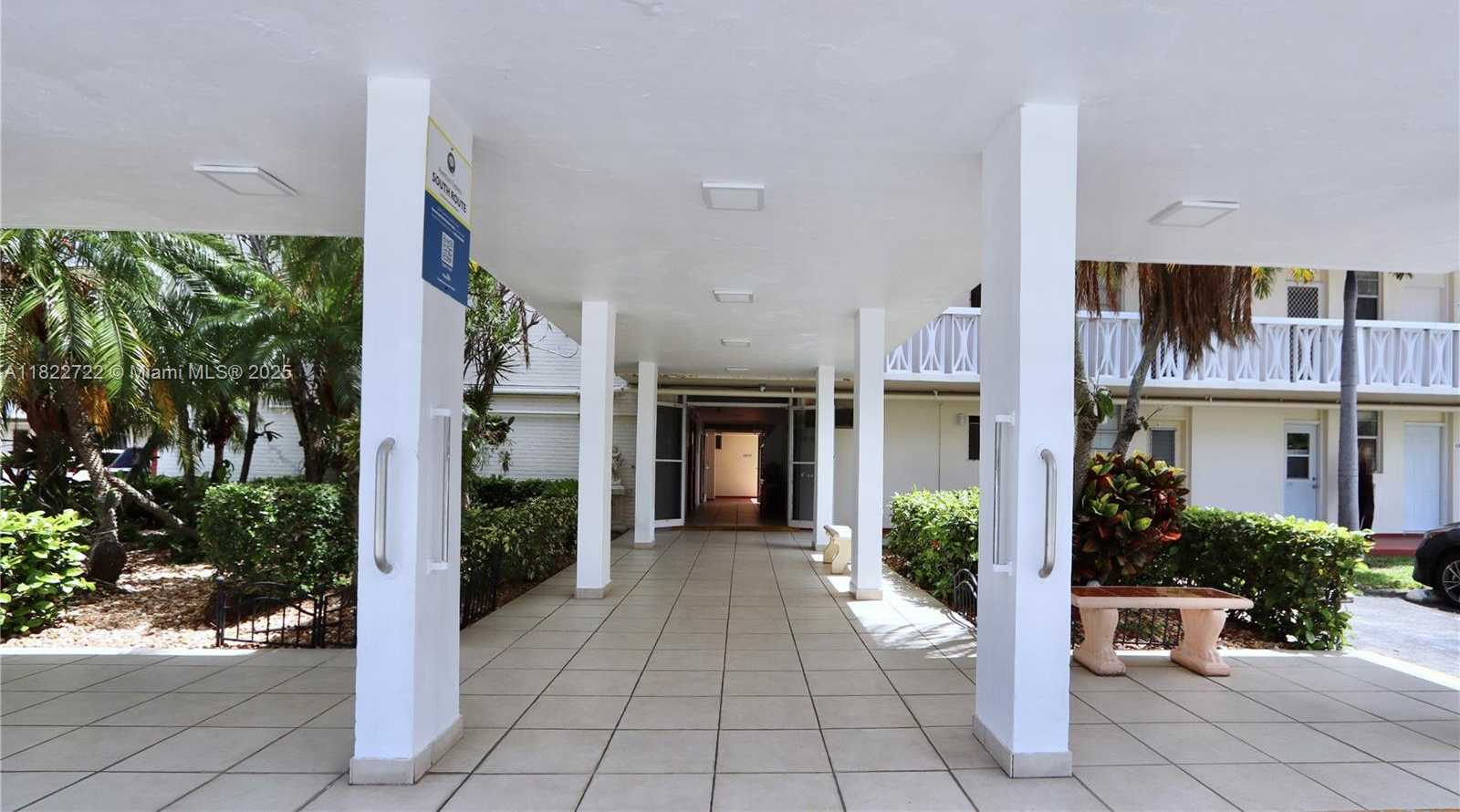 Small Image of 2920 POINT EAST DR #N208, Aventura Number 35