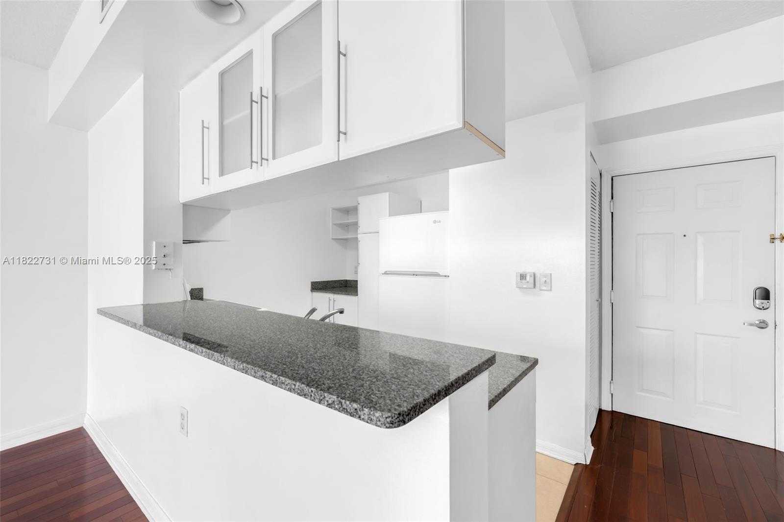 Small Image of 275 NORTH EAST 18TH ST #706, Miami Number 12