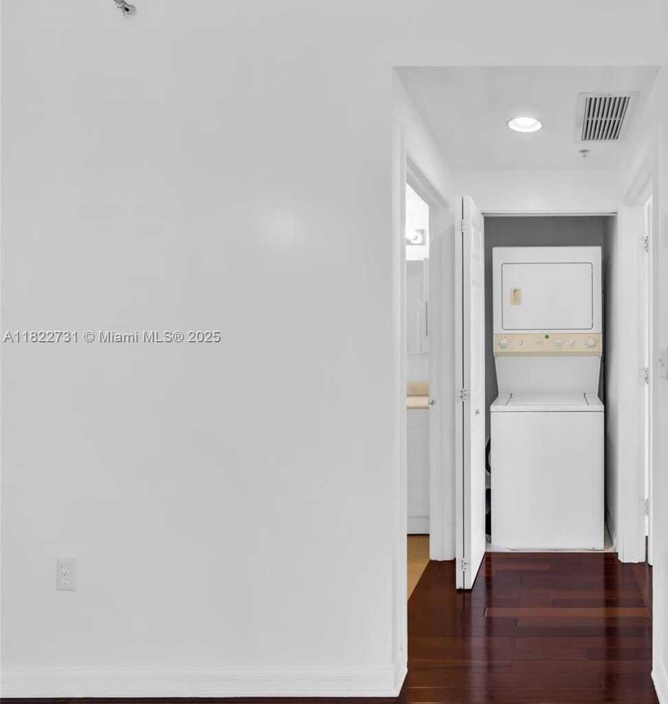 Small Image of 275 NORTH EAST 18TH ST #706, Miami Number 20
