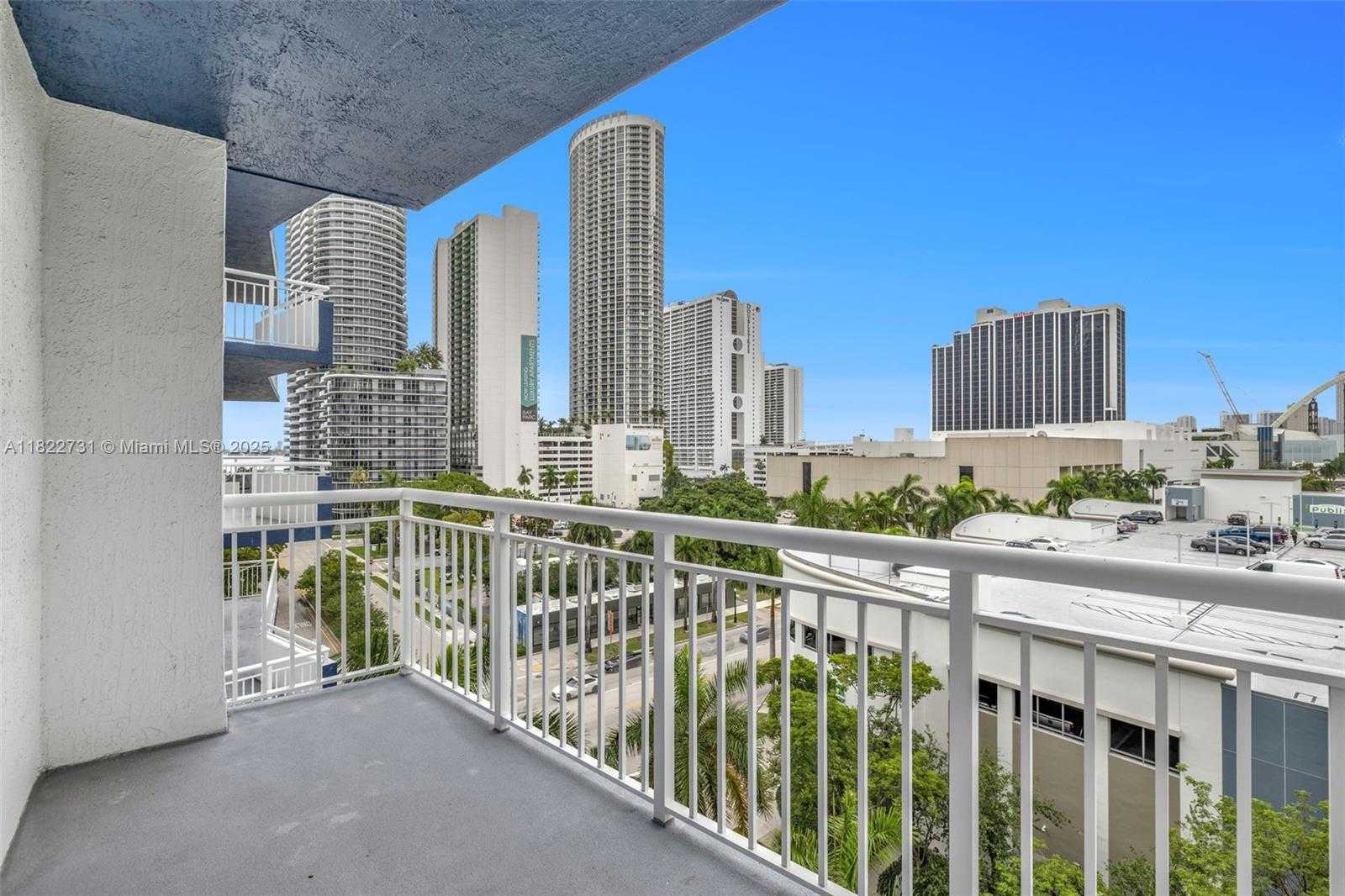 Small Image of 275 NORTH EAST 18TH ST #706, Miami Number 8