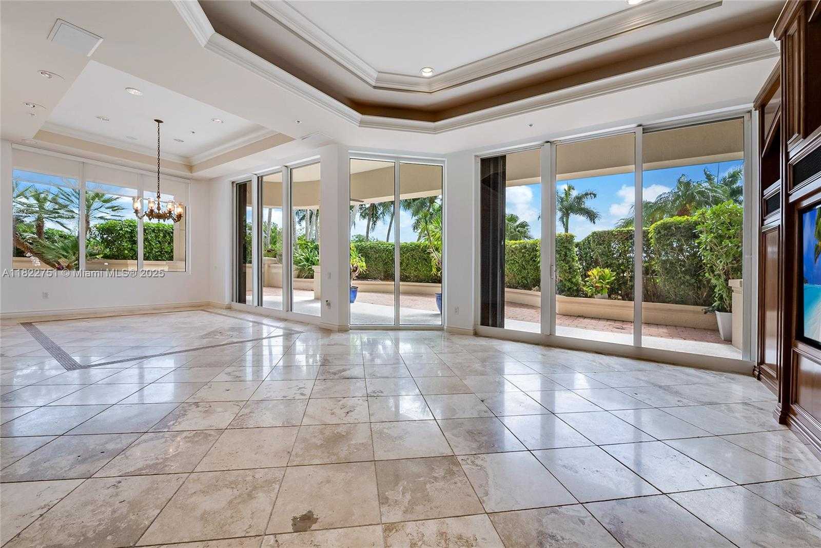 Small Image of 13611 DEERING BAY DR #101, Coral Gables Number 15