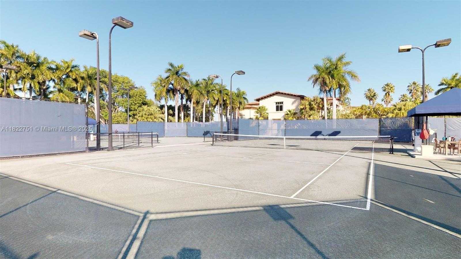 Small Image of 13611 DEERING BAY DR #101, Coral Gables Number 29
