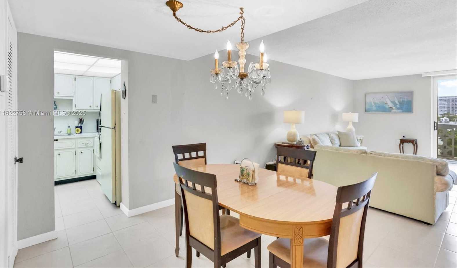 Small Image of 1020 MERIDIAN AVE #616, Miami Beach Number 16