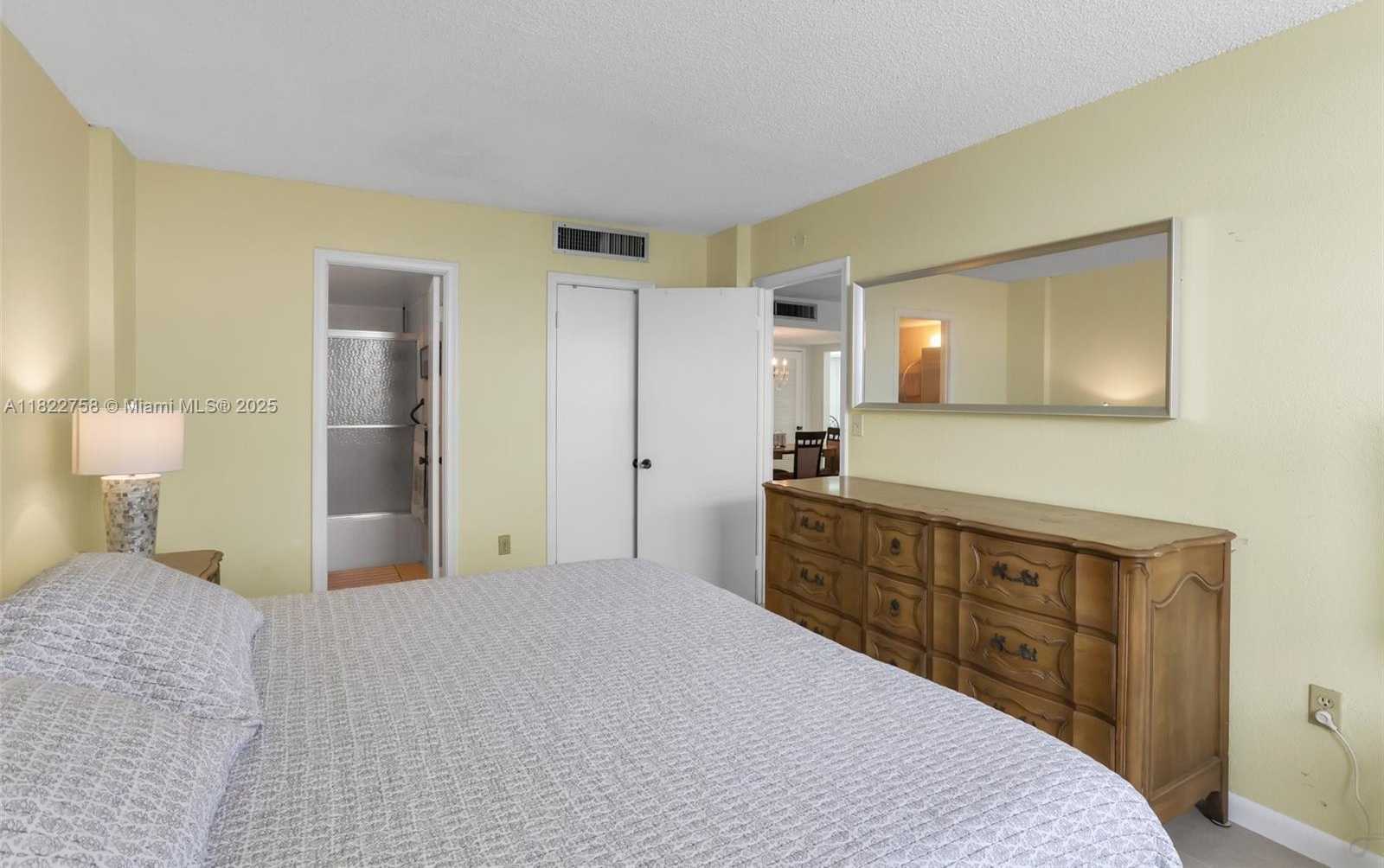 Small Image of 1020 MERIDIAN AVE #616, Miami Beach Number 25